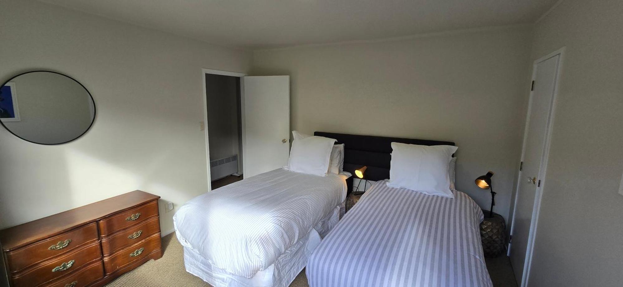 2 Bedroom Home, City And Sea Views Auckland Buitenkant foto